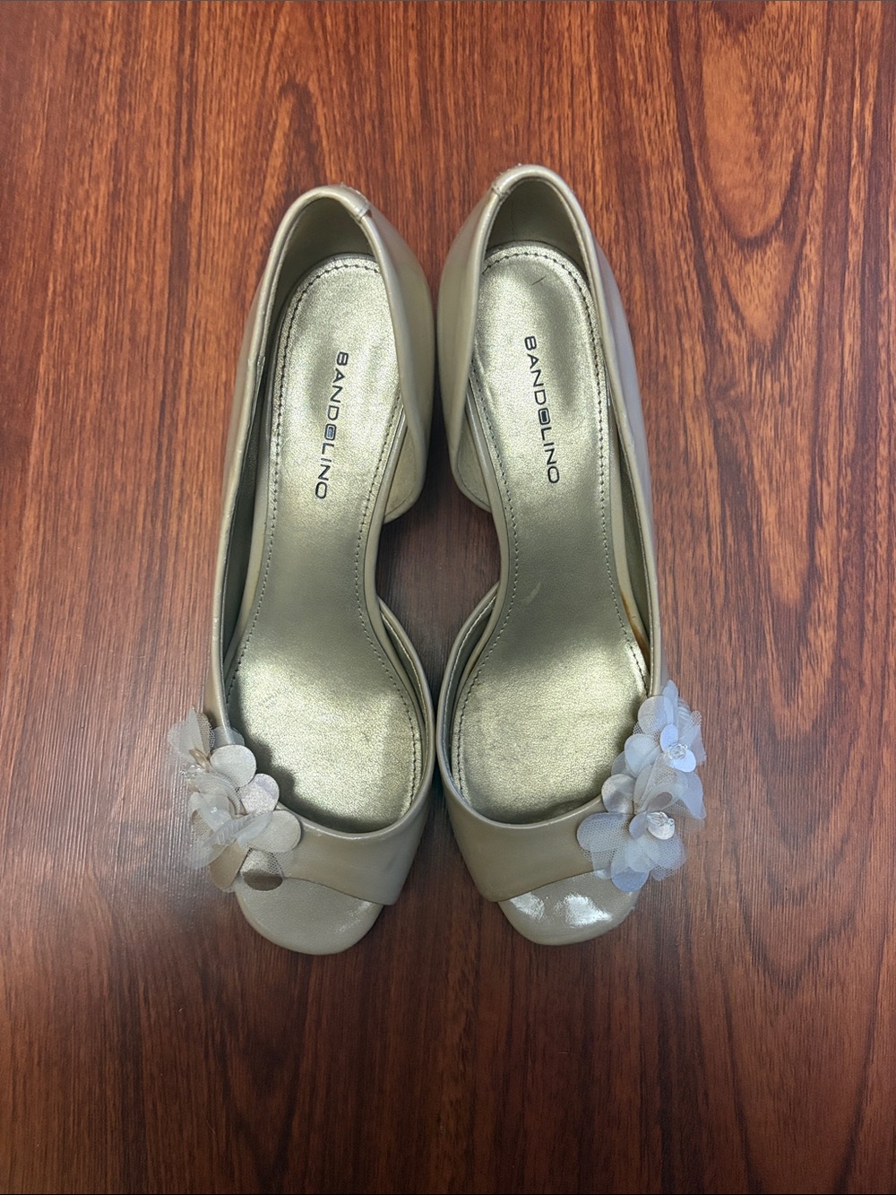 Bandolino Cream Floral Peep-Toe Heels with Accent Flowers